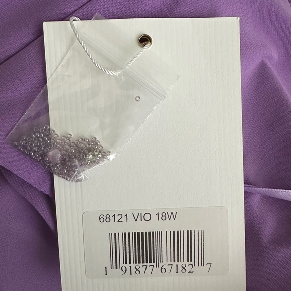 NWT Mac Duggal Beaded One Shoulder Draped Gown Violet 16W #7823 - Picture 6 of 8